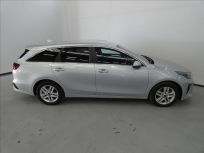 Kia Ceed 1.5 T-GDI  SW Exclusive Combi