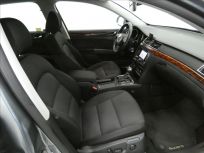 Škoda Superb 2.0 TDI Elegance 6DSG TOP STAV
