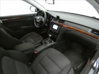 Škoda Superb 2.0 TDI Elegance 6DSG TOP STAV