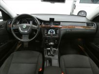 Škoda Superb 2.0 TDI Elegance 6DSG TOP STAV