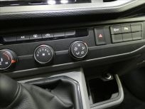 Volkswagen Transporter 2.0  Long 9 míst