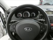 Kia Ceed 1.4 i 80kw Base Hatchback