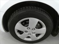 Kia Ceed 1.4 i 80kw Base Hatchback