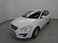 Kia Ceed 1.4 i 80kw Base Hatchback