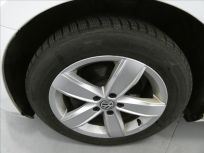 Volkswagen Passat 2.0 TDI 140kW Highline Sedan 6DSG