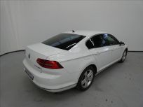 Volkswagen Passat 2.0 TDI 140kW Highline Sedan 6DSG