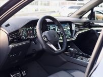 Volkswagen Touareg 3.0 TDI 4MOT 8TT R-Line