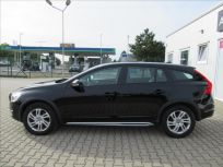 Volvo V60 2.4 D4 Momentum CROSS COUNTRY