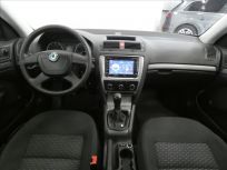 Škoda Octavia 1.6 MPi Ambiente Liftback