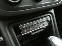 Volkswagen Sharan 2.0 TDI Highline 7DSG 7.míst