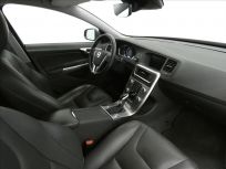 Volvo V60 1.5 T3 Drive-E SUMMUM Combi