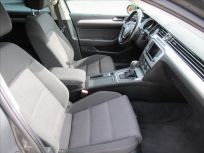 Volkswagen Passat 2.0 TDI Comfortline Variant 6DSG