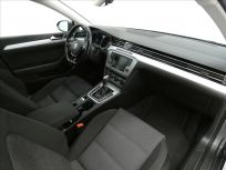 Volkswagen Passat 2.0 TDI Comfortline Combi 6DSG