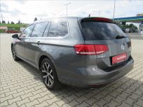 Volkswagen Passat 2.0 TDI Comfortline Variant 6DSG