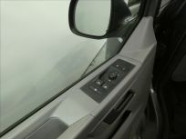 Volkswagen Caravelle 2.0 TDI Comfortline 7DSG 8 míst Long