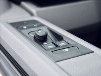 Volkswagen Transporter 2.0 TDI KR skříň
