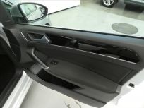 Volkswagen Touran 2.0 TDI 110kW Highline MPV