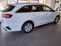 Kia Ceed 1.5 T-GDi DCT TOP  SW