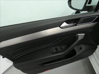 Volkswagen Passat 2.0 TDI Elegance Combi 7DSG
