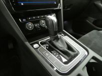 Volkswagen Passat 2.0 TDI Elegance Combi 7DSG