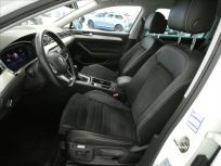 Volkswagen Passat 2.0 TDI Elegance Combi 7DSG