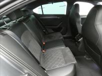 Škoda Superb 2.0 TDI  4x4 SportLine Liftback 7DSG