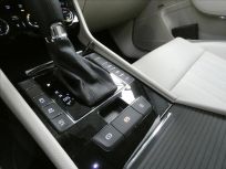 Škoda Superb 2.0 TDI L&K DSG 4x4