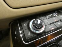 Audi A8 3.0 TDI  Sedan 8TT Quattro