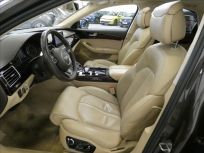 Audi A8 3.0 TDI  Sedan 8TT Quattro