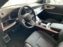 Audi Q8 3.0   3.0 50 TDI quattro 8TT