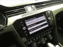 Volkswagen Passat 2.0 TDI R-line Variant 7DSG
