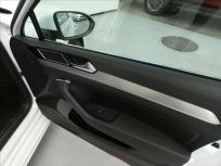 Volkswagen Passat 2.0 TDI R-line Variant 7DSG