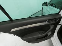 Volkswagen Passat 2.0 TDI R-line Variant 7DSG