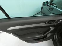 Volkswagen Passat 2.0 TDI BusinessPrem Variant 4Motion 6DSG
