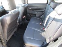 Mitsubishi Outlander 2.2 DI-D INTENSE+ 4WD 6AT 7.míst