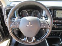 Mitsubishi Outlander 2.2 DI-D INTENSE+ 4WD 6AT 7.míst