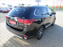 Mitsubishi Outlander 2.2 DI-D INTENSE+ 4WD 6AT 7.míst