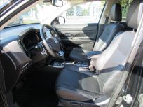 Mitsubishi Outlander 2.2 DI-D INTENSE+ 4WD 6AT 7.míst