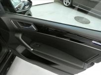 Volkswagen Touran 2.0 TDI Highline 7.míst. Panorama