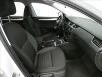 Škoda Octavia 1.6 TDI Ambition Liftback