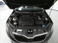 Škoda Octavia 1.6 TDI Style Combi 7DSG