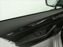 Škoda Octavia 1.5 TSI AmbitionPlus Liftback