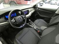 Škoda Octavia 1.5 TSI AmbitionPlus Liftback