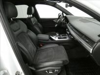 Audi Q7 3.0 TDI S-Line  SUV 8TT Quattro