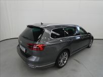Volkswagen Passat 2.0 TDI R-line Variant 7DSG