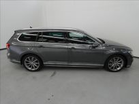 Volkswagen Passat 2.0 TDI R-line Variant 7DSG