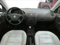 Škoda Fabia 1.4 16V Elegance Hatchback