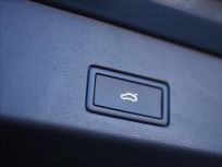 Volkswagen Golf Variant 2.0 TDI R-line