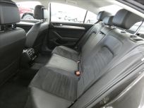 Volkswagen Passat 2.0 TDI Highline  7DSG