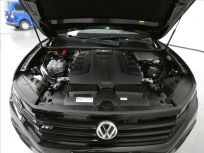 Volkswagen Touareg 4.0 TDI R-Line